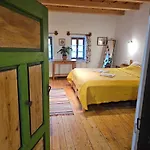Holiday home Fuestoes Goemoerszolos Pusztavacs