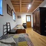 Fuestoes Goemoerszolos Holiday home Pusztavacs