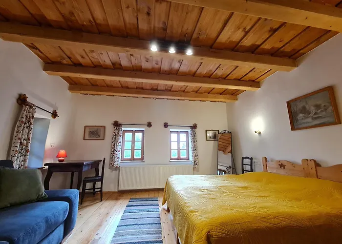 Fuestoes Goemoerszolos * Pusztavacs