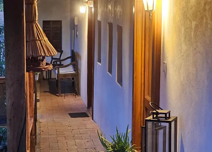 Fuestoes Goemoerszolos Holiday home Pusztavacs